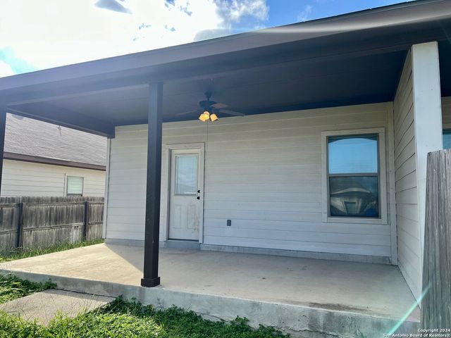 174 Joanne Cv, New Braunfels, TX 72887