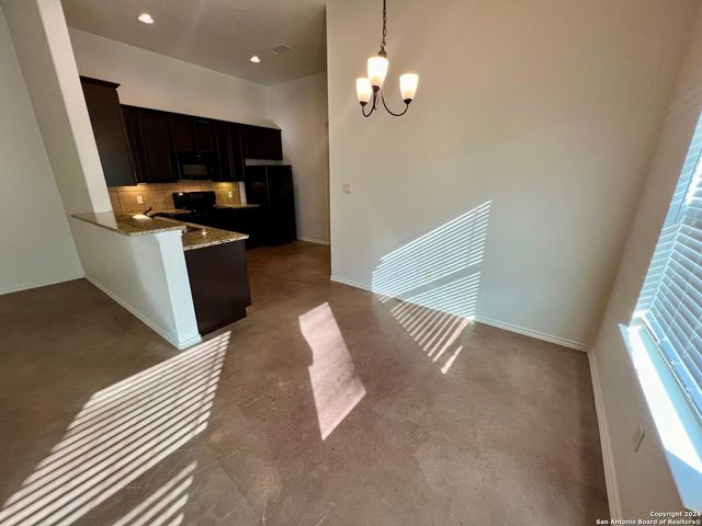 174 Joanne Cv, New Braunfels, TX 72887