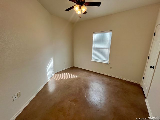 174 Joanne Cv, New Braunfels, TX 72887