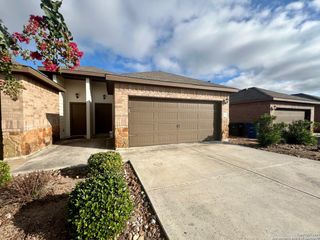 174 Joanne Cv, New Braunfels, TX 72887