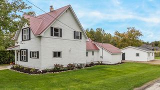 N5495 HWY 76, Shiocton, WI 54170