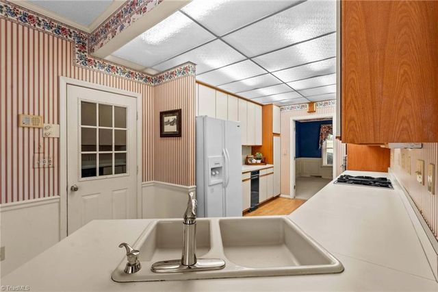 411 Wildwood Drive, Salisbury, NC 28146