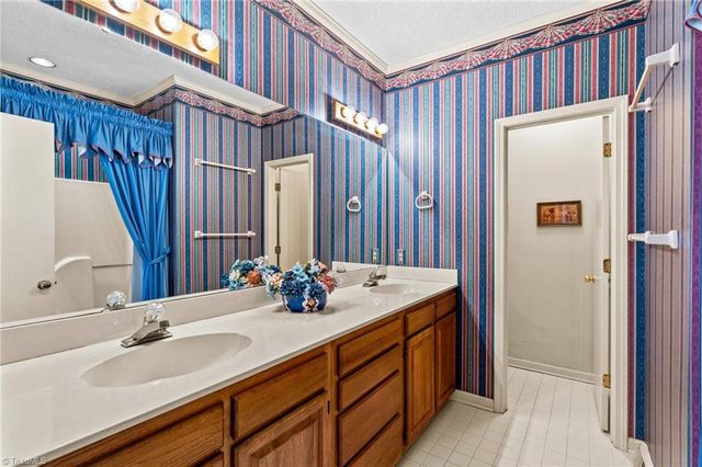 411 Wildwood Drive, Salisbury, NC 28146