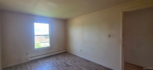 10 Wayne 21, Amherst, NY 14225