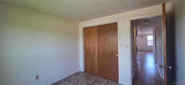 10 Wayne 21, Amherst, NY 14225