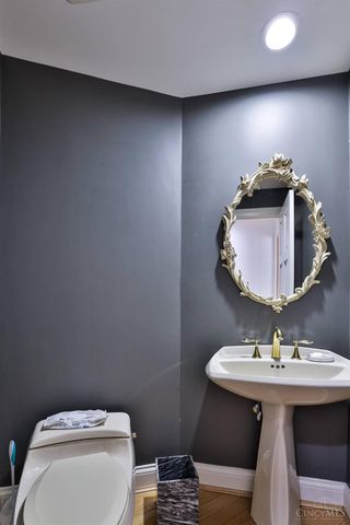 6220 Hawk Ridge Lane, Indian Hill, OH 45243