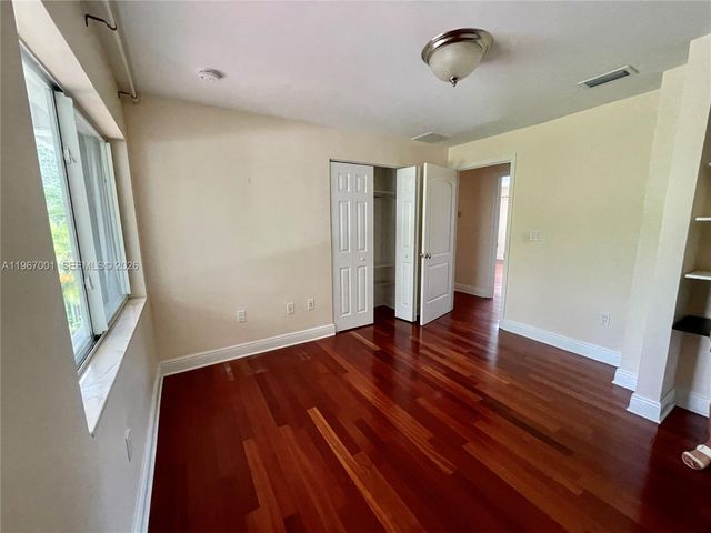 10672 SW 77th Ave 10672, Pinecrest, FL 33156