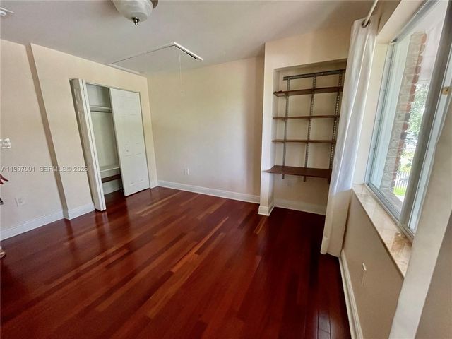 10672 SW 77th Ave 10672, Pinecrest, FL 33156