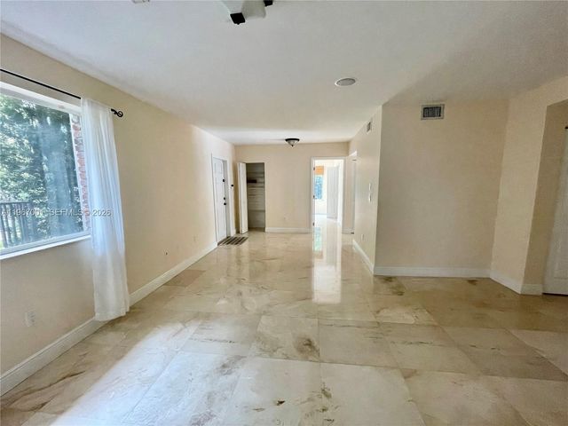 10672 SW 77th Ave 10672, Pinecrest, FL 33156