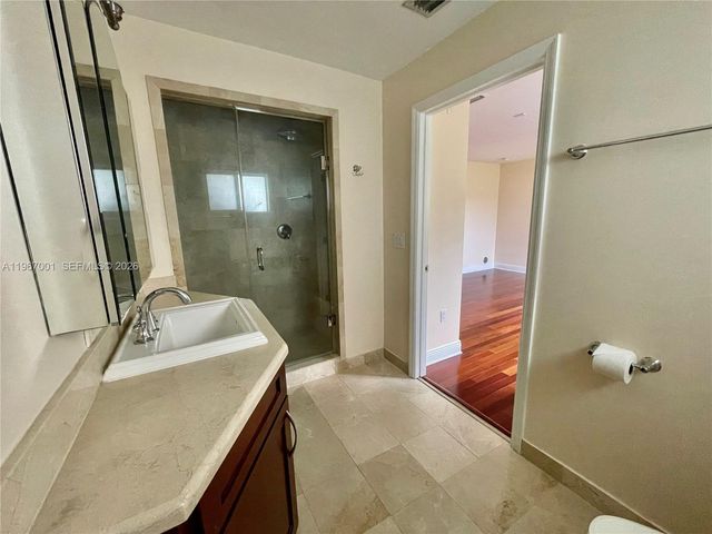 10672 SW 77th Ave 10672, Pinecrest, FL 33156