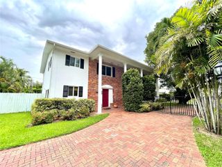 10672 SW 77th Ave 10672, Pinecrest, FL 33156