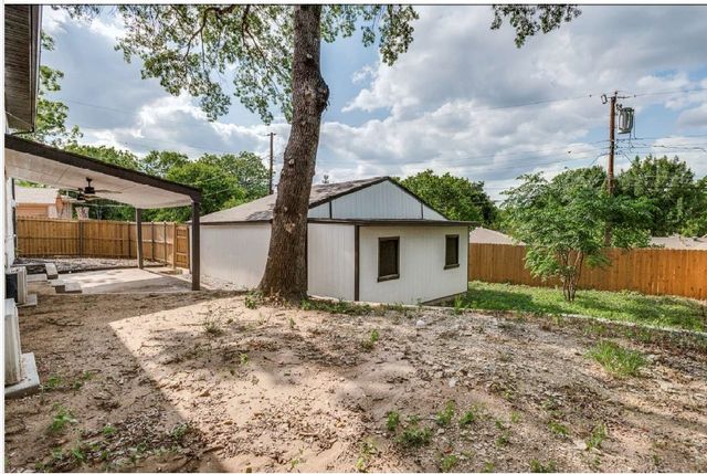 1409 Autumn Leaves Trail, Dallas, TX 75241