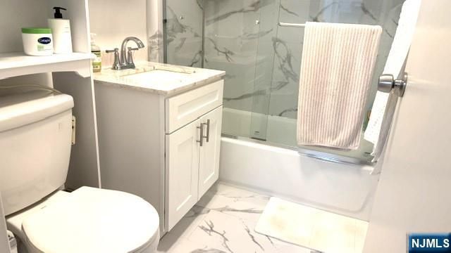 1111 River Road B11, Edgewater, NJ 07020