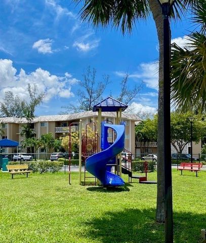 7470 Miami Lakes Dr B208, Miami Lakes, FL 33014