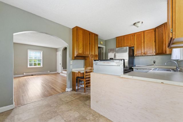 1545 Laurel Avenue, Saint Paul, MN 55104