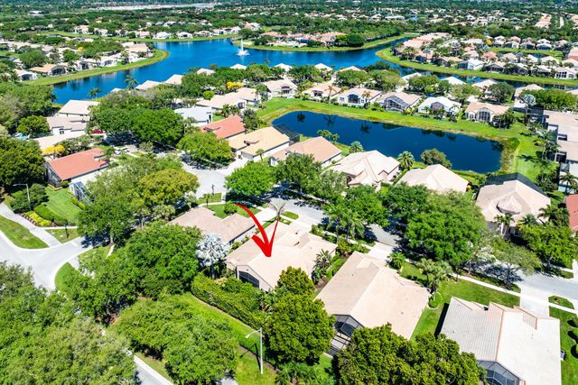 13587 Barcelona Lake Circle, Delray Beach, FL 33446