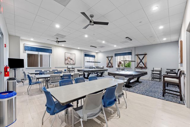 13587 Barcelona Lake Circle, Delray Beach, FL 33446