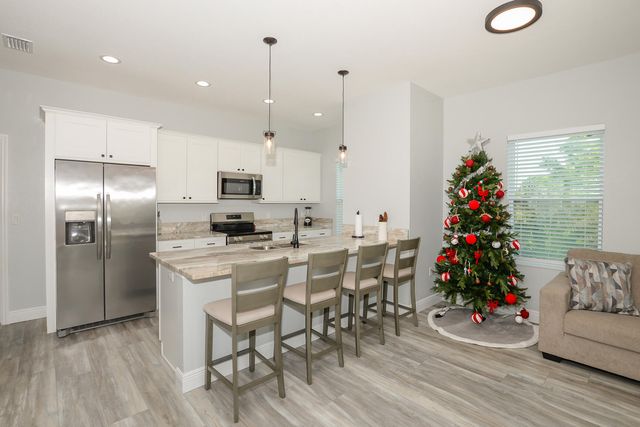 3121 Vistabrook Drive, Sebring, FL 33875