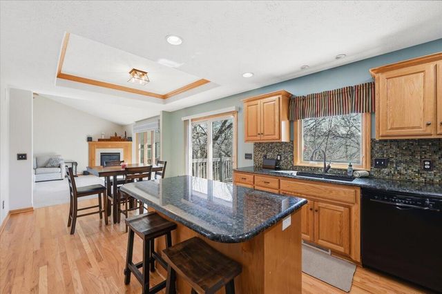 1704 OAK PARK Road, Council Bluffs, IA 51503