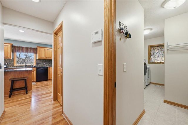 1704 OAK PARK Road, Council Bluffs, IA 51503