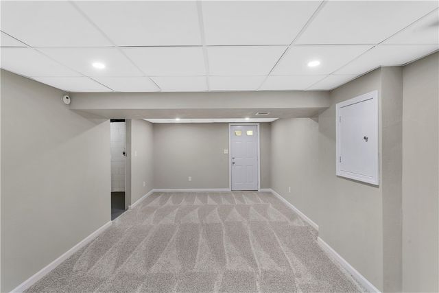 709 Providence Dr, Plum Boro, PA 15239