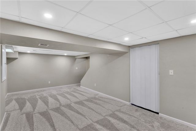 709 Providence Dr, Plum Boro, PA 15239