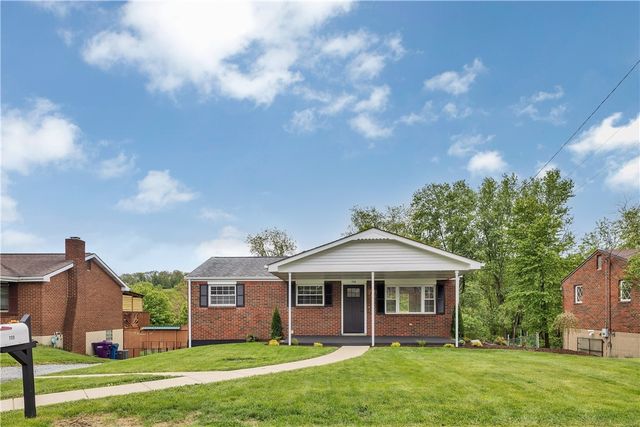 709 Providence Dr, Plum Boro, PA 15239