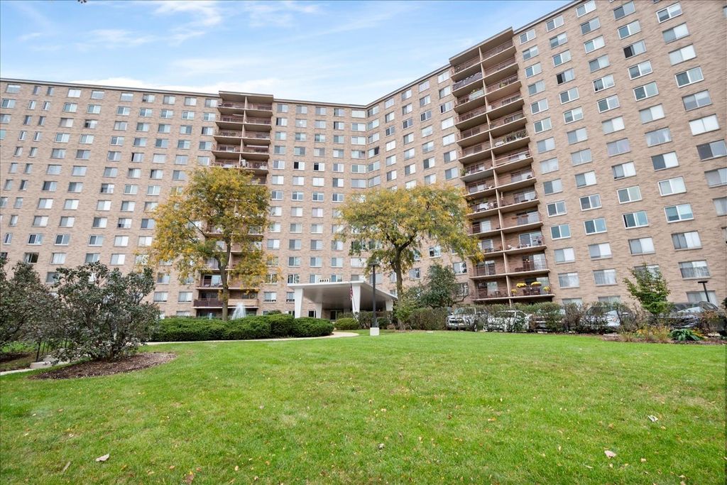 6833 N Kedzie Avenue 809, Chicago, IL 60645 — photo 2