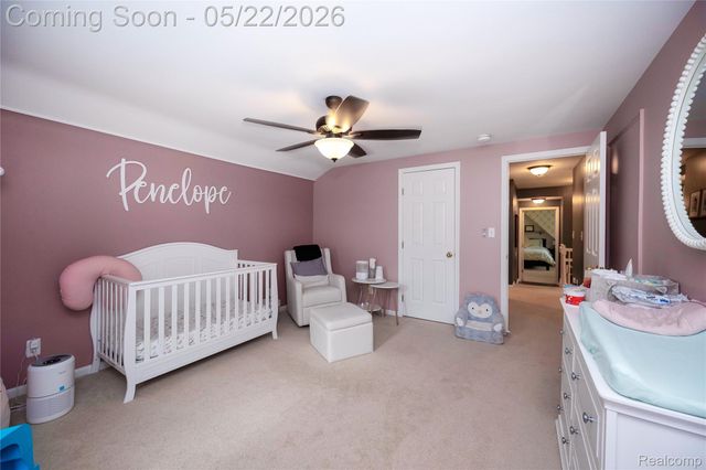 826 Larchlea Drive, Birmingham, MI 48009