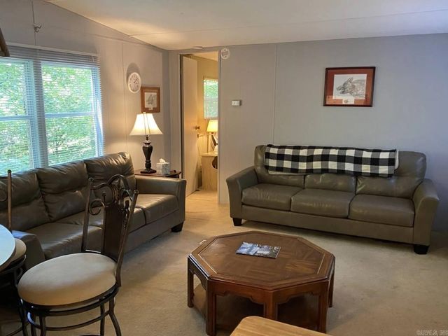 69 Circle T Road, Mount Ida, AR 71957