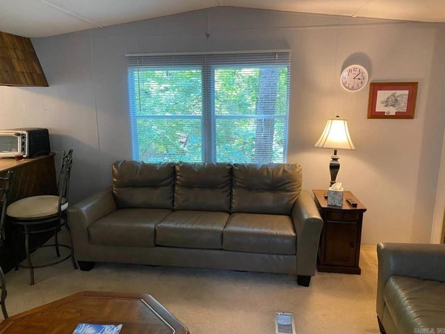 69 Circle T Road, Mount Ida, AR 71957