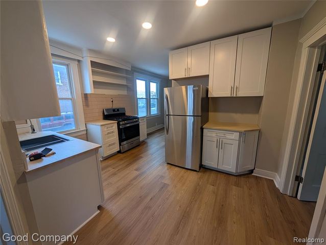 11523 Fleming Street, Hamtramck, MI 48212