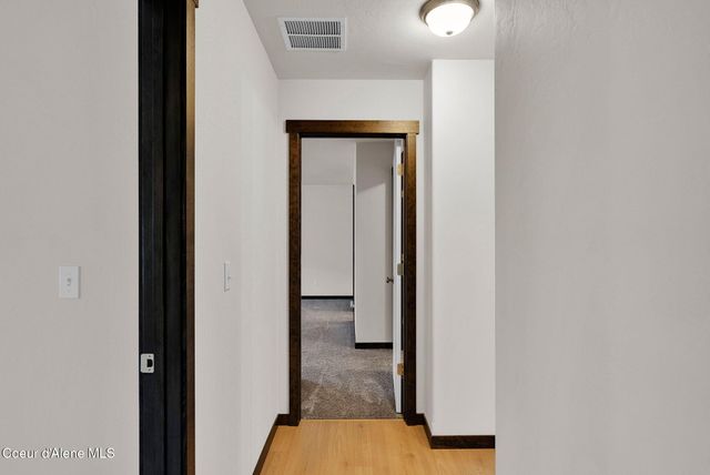 6208 W Bowmore LN, Rathdrum, ID 83858