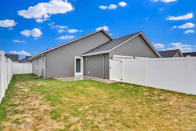 6208 W Bowmore LN, Rathdrum, ID 83858