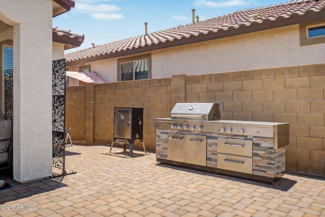 19616 W VALLE VISTA Way, Litchfield Park, AZ 85340