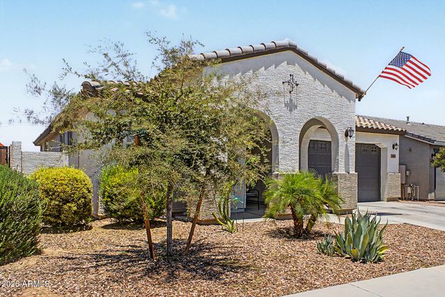 19616 W VALLE VISTA Way, Litchfield Park, AZ 85340