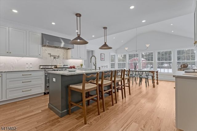 8 Macopin Ave, Montclair Twp., NJ 07043