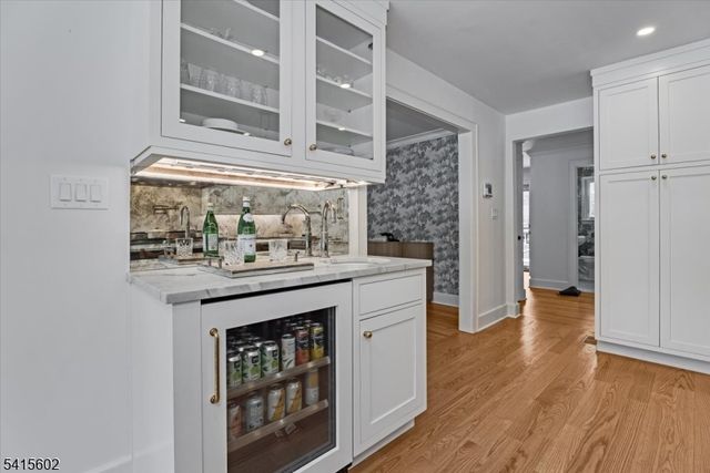 8 Macopin Ave, Montclair Twp., NJ 07043