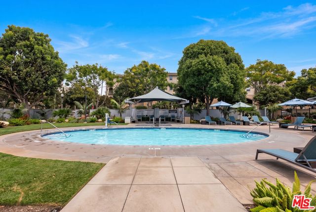 6400 Crescent Parkway 202, Playa Vista, CA 90094