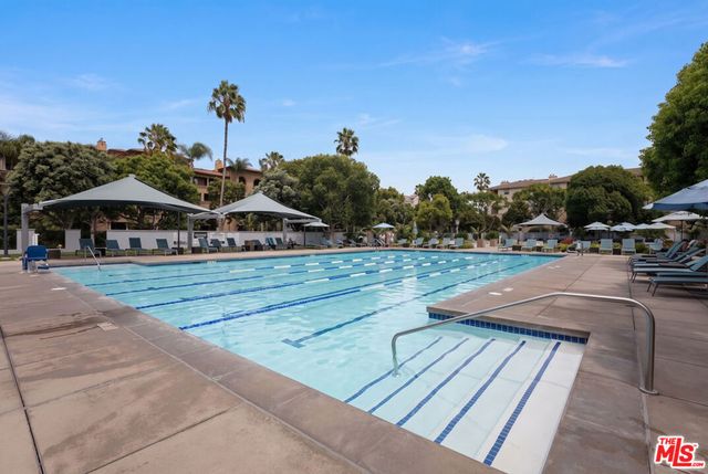 6400 Crescent Parkway 202, Playa Vista, CA 90094