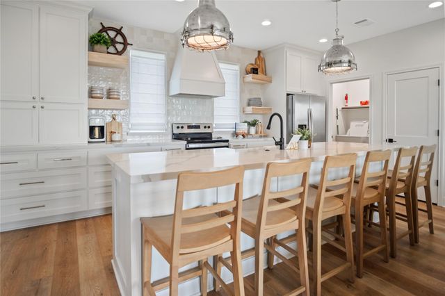960 S Sage Road, Crystal Beach, TX 77650