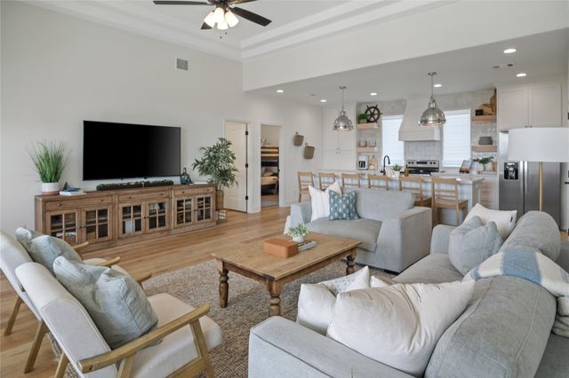960 S Sage Road, Crystal Beach, TX 77650