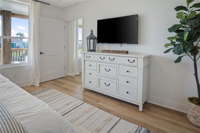 960 S Sage Road, Crystal Beach, TX 77650