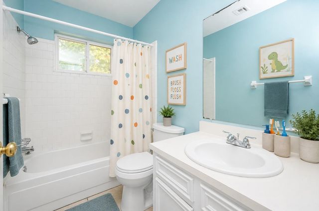 6634 Bridgegate Drive, Spring, TX 77373