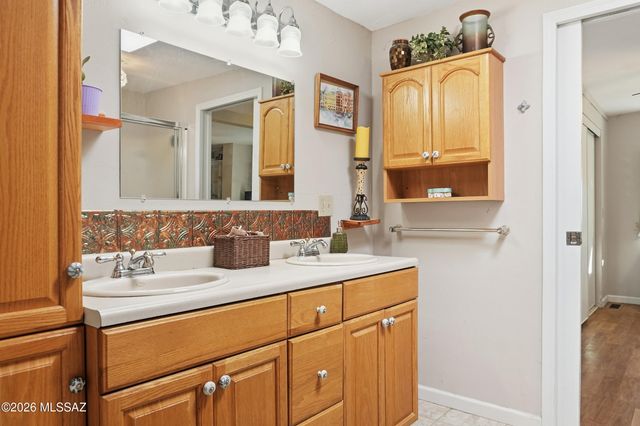 3411 S Camino Seco Unit 328, Tucson, AZ 85730