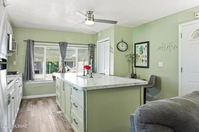 3411 S Camino Seco Unit 328, Tucson, AZ 85730