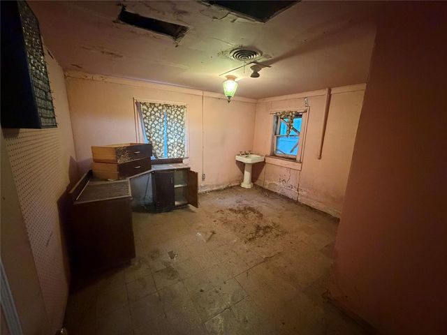 525 SW 35th Street, Oklahoma City, OK 73109