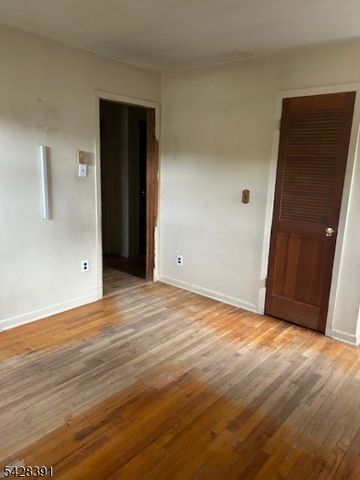 15 Carl Walsh Rd, Franklin Boro, NJ 07416