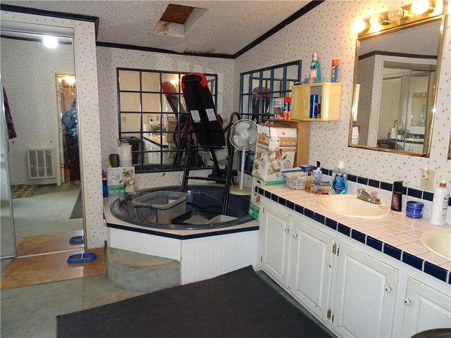 1283 New Stanton Ruffsdale Road, East Huntingdon, PA 15679