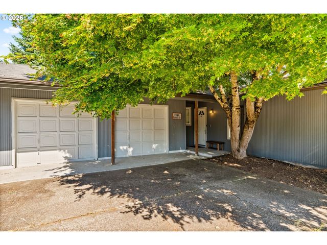 1590 SCANDIA St, Eugene, OR 97402